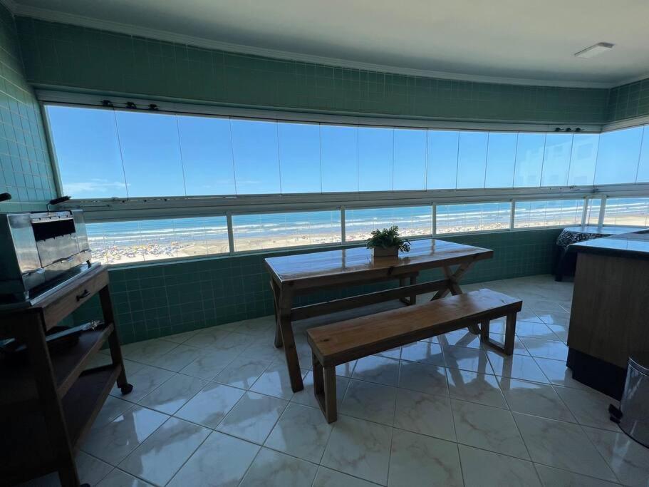 Apartamento Guilhermina De Frente Para O Mar Praia Grande  Ngoại thất bức ảnh
